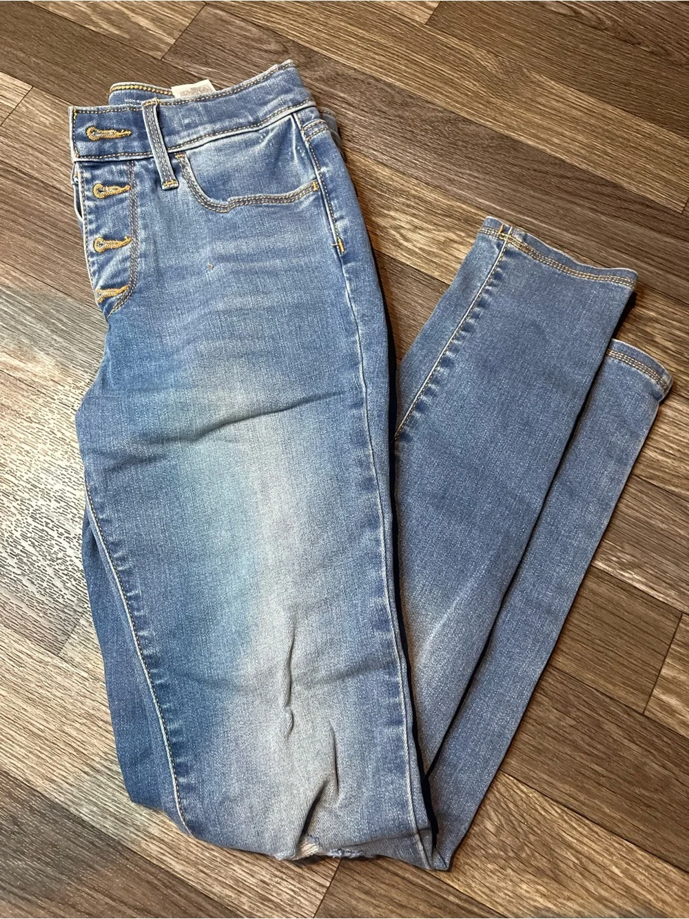 Old Navy Light Blue Girls' Skinny Jeans with Button Detail